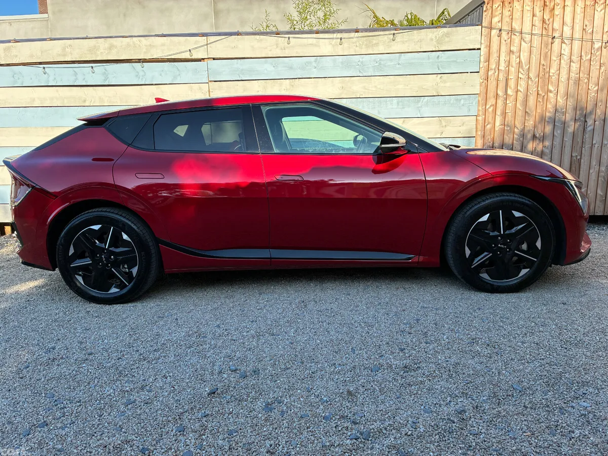 Kia EV6 Hatchback, Electric, 2025, Red
