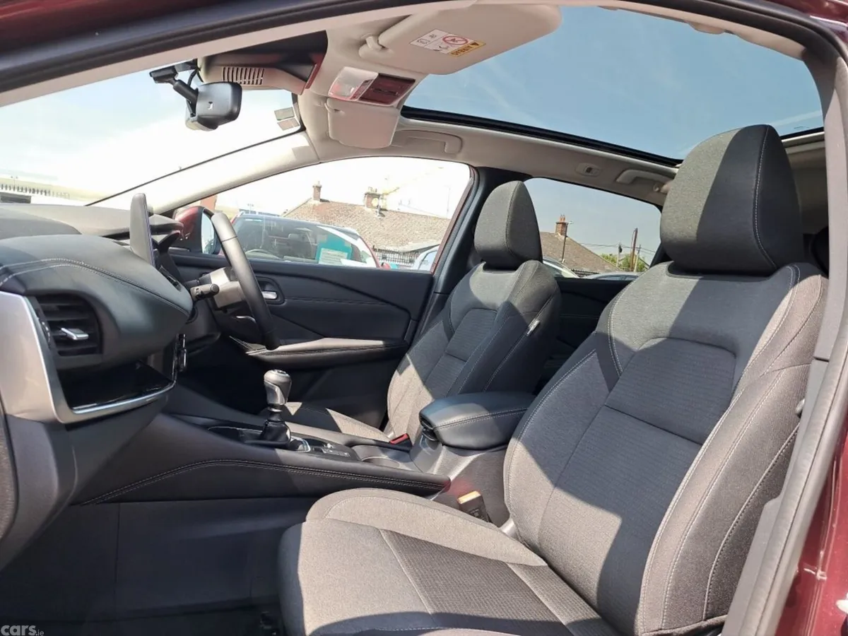 Nissan Qashqai SUV, Petrol, 2025, Red