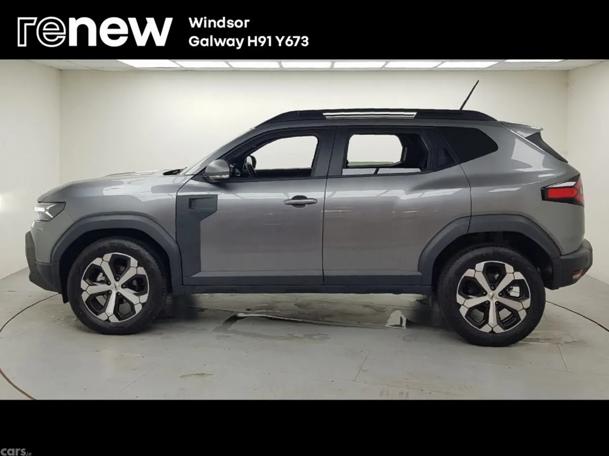 Dacia Duster SUV, Petrol Hybrid, 2026, Grey