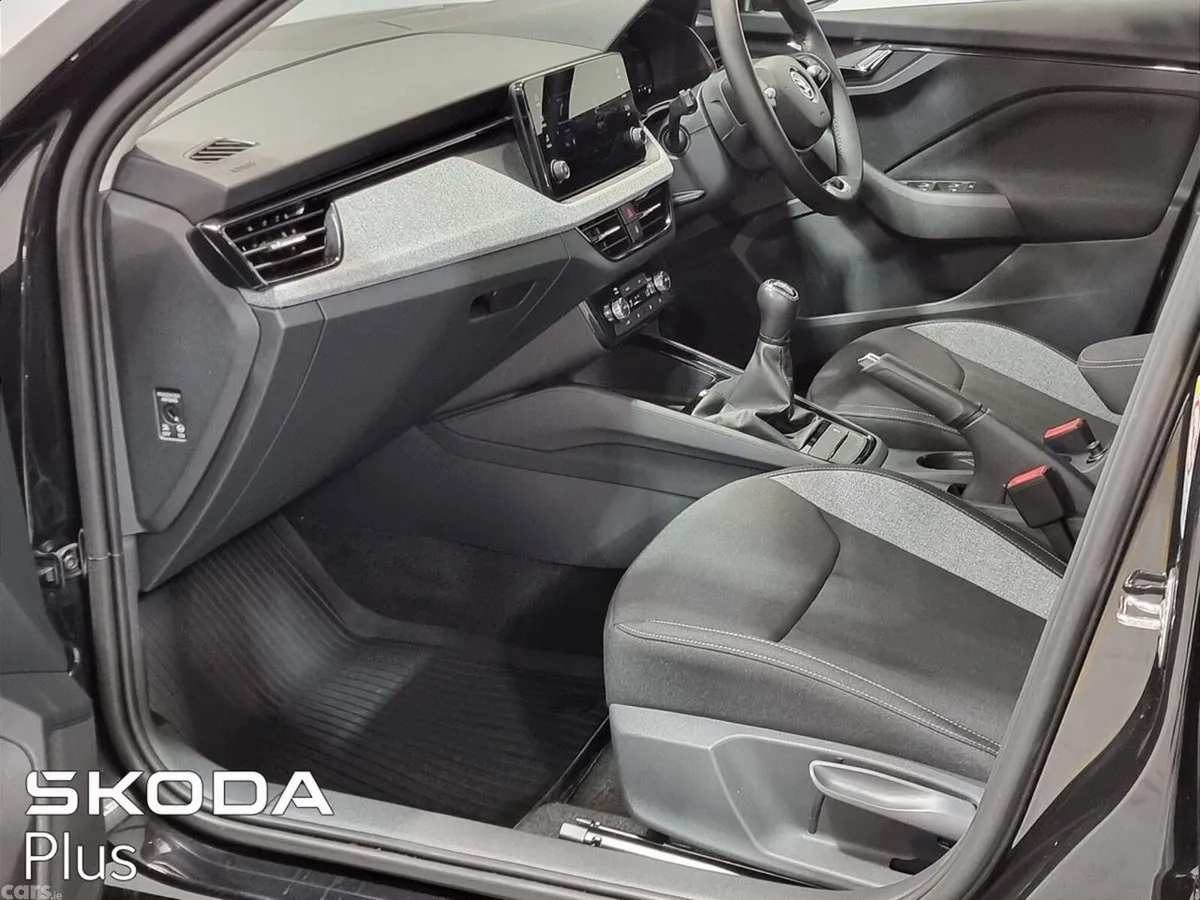 Skoda Kamiq Hatchback, Petrol, 2024, Black