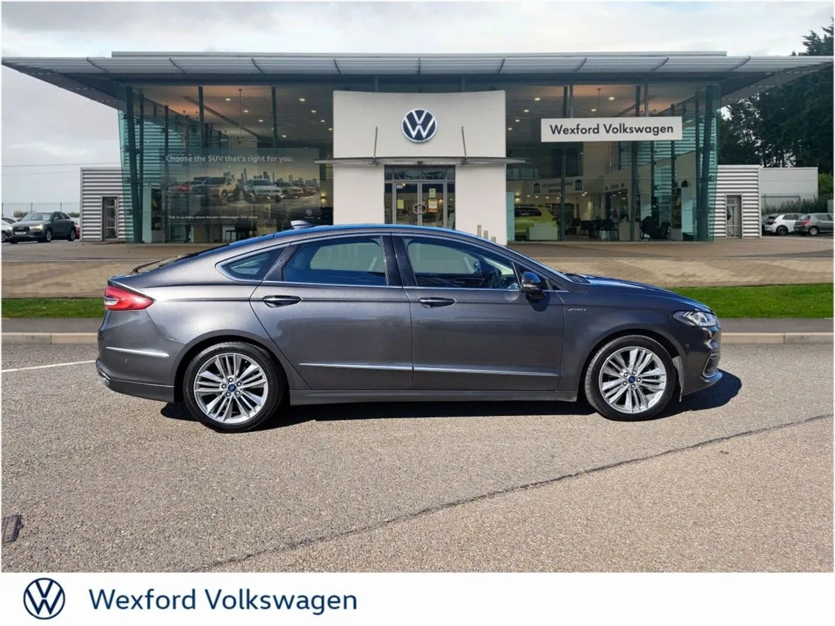 Ford Mondeo Hatchback, Diesel, 2020, Grey