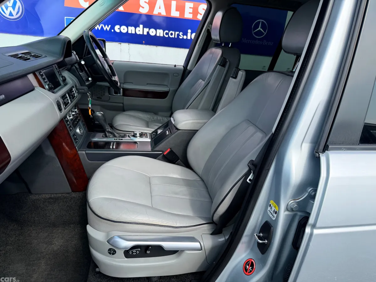 Land Rover Range Rover SUV, Diesel, 2009, Silver