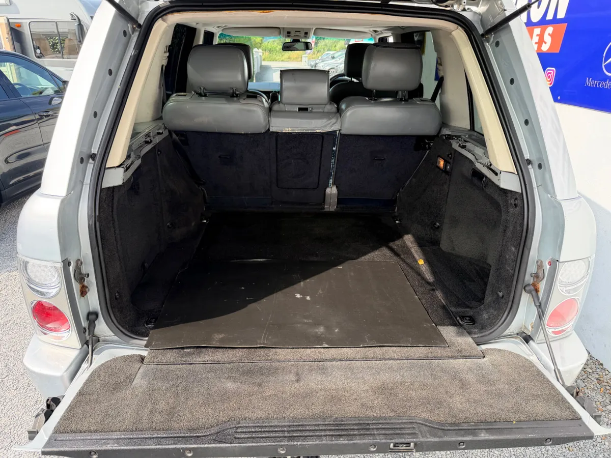 Land Rover Range Rover SUV, Diesel, 2009, Silver