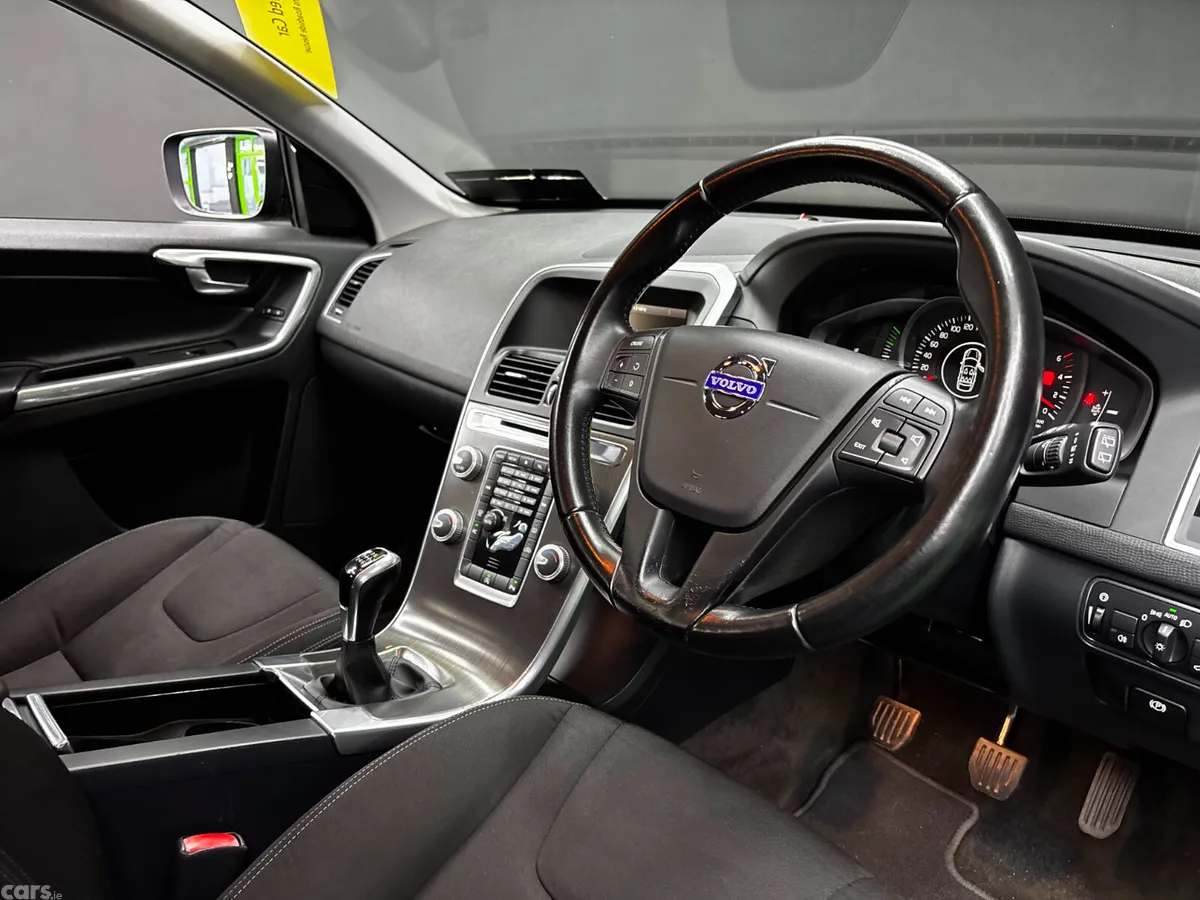 Volvo XC60 SUV, Diesel, 2015, Black