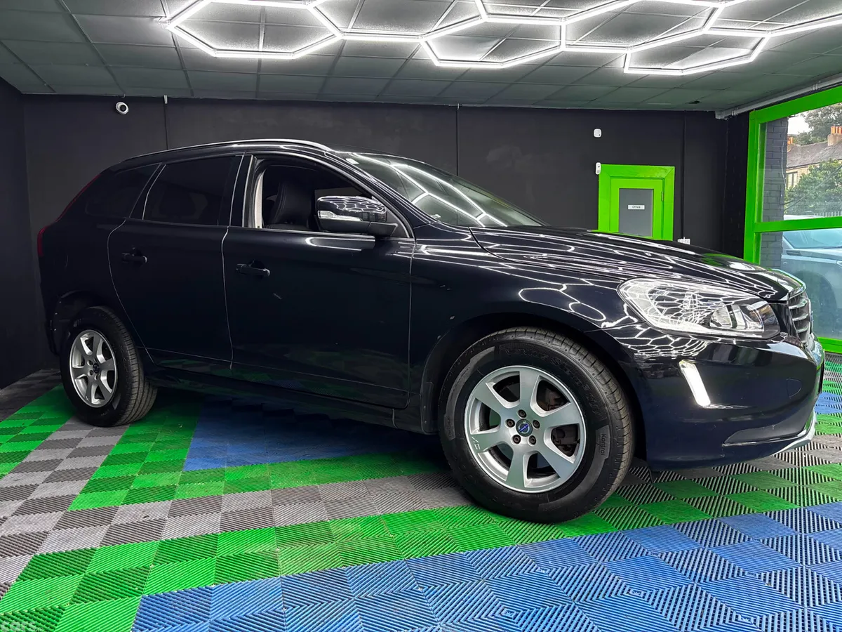 Volvo XC60 SUV, Diesel, 2015, Black