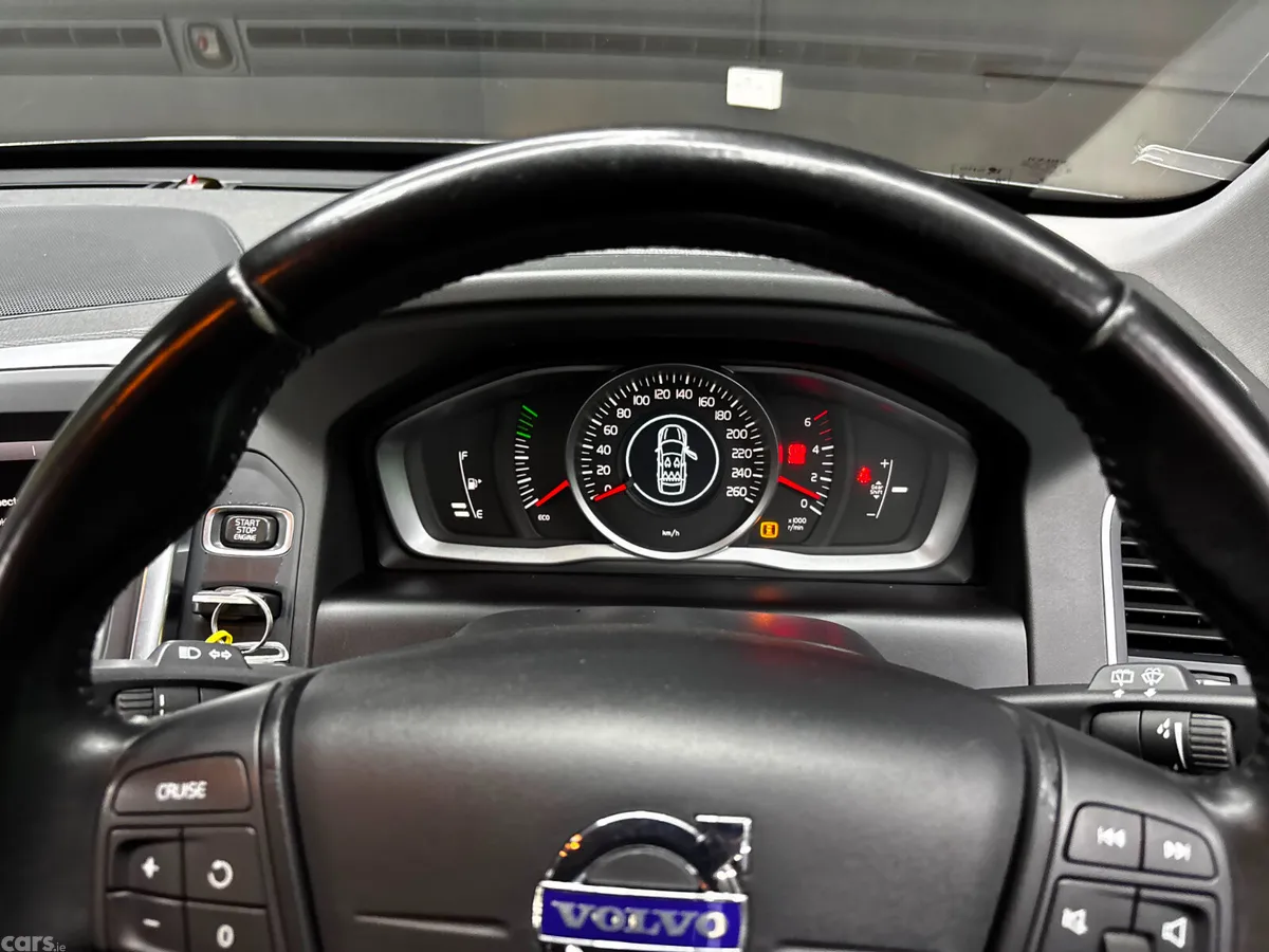 Volvo XC60 SUV, Diesel, 2015, Black