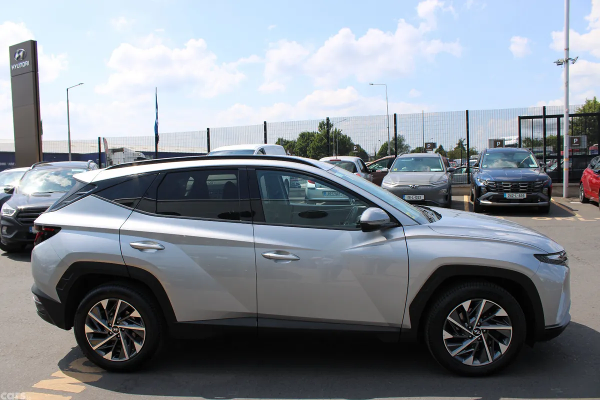 Hyundai Tucson SUV, Diesel, 2024, Grey