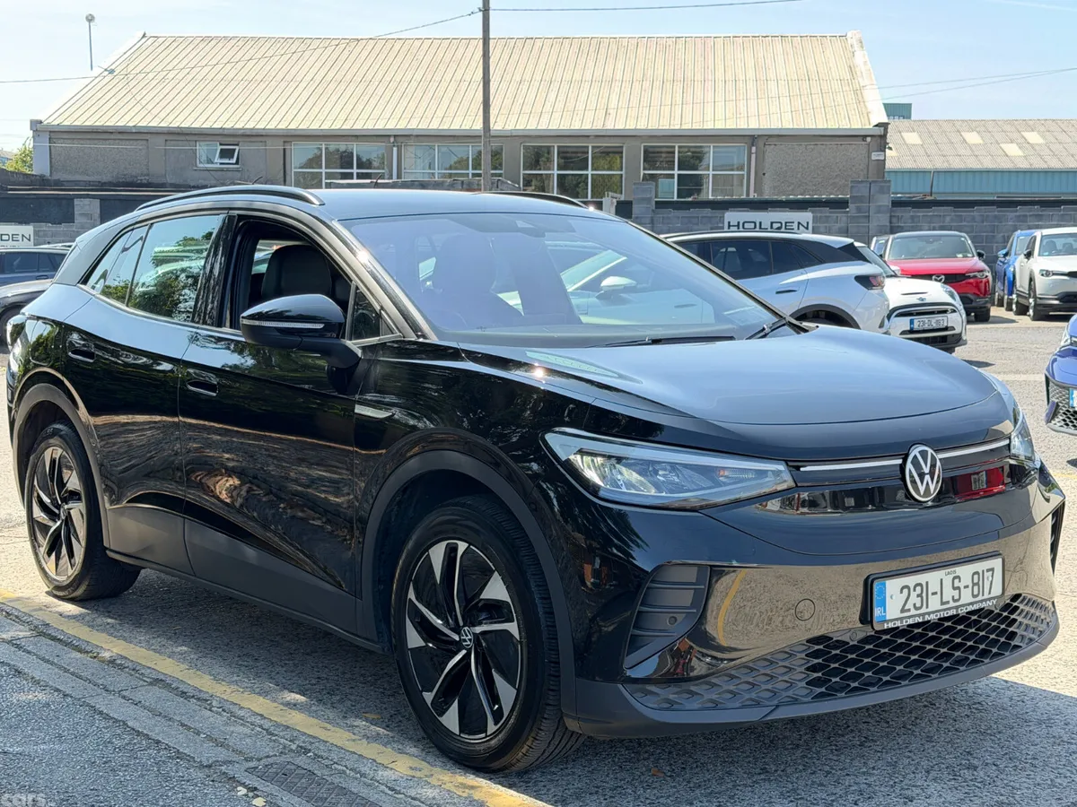 Volkswagen ID.4 SUV, Electric, 2023, Black