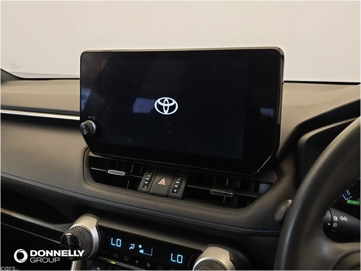 Toyota RAV4 Estate, Petrol Hybrid, 2023, White