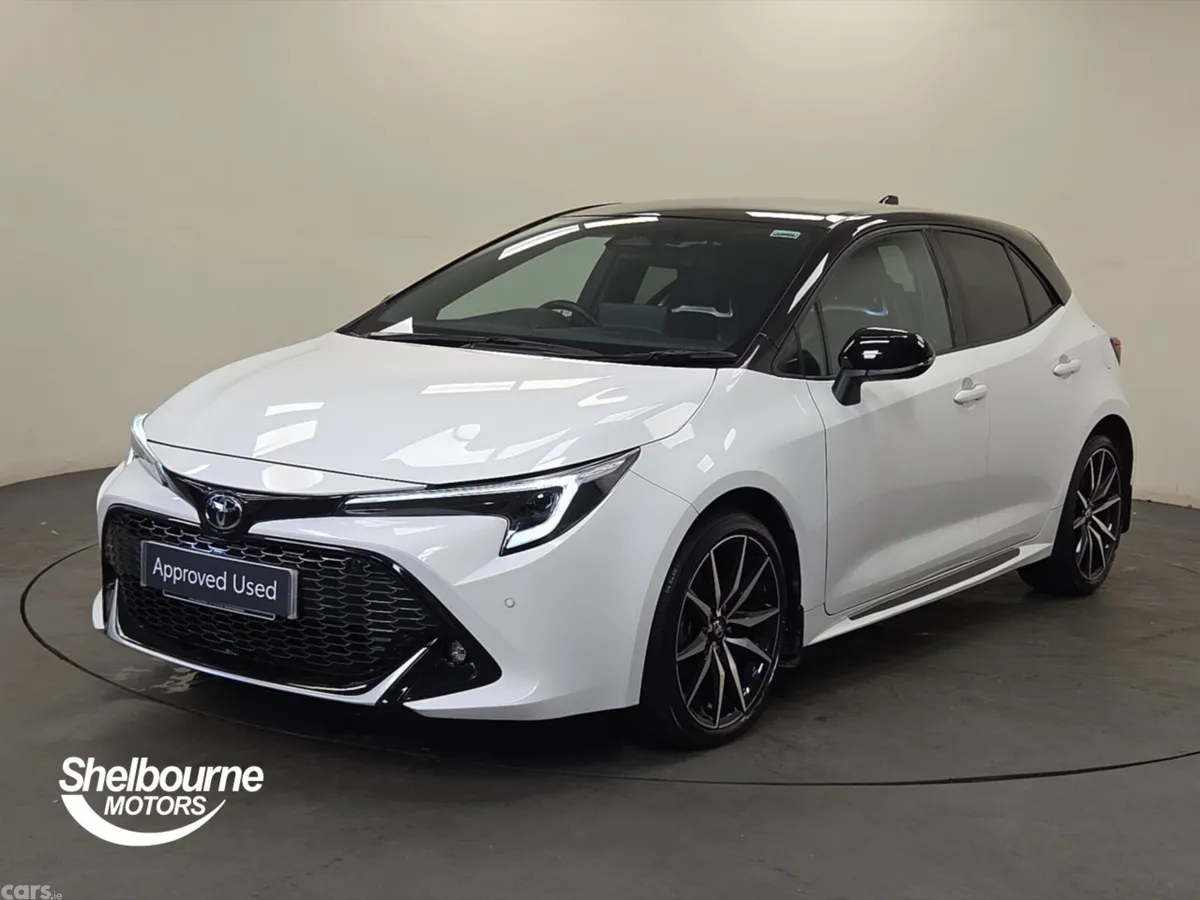 Toyota Corolla Hatchback, Petrol Hybrid, 2023, White