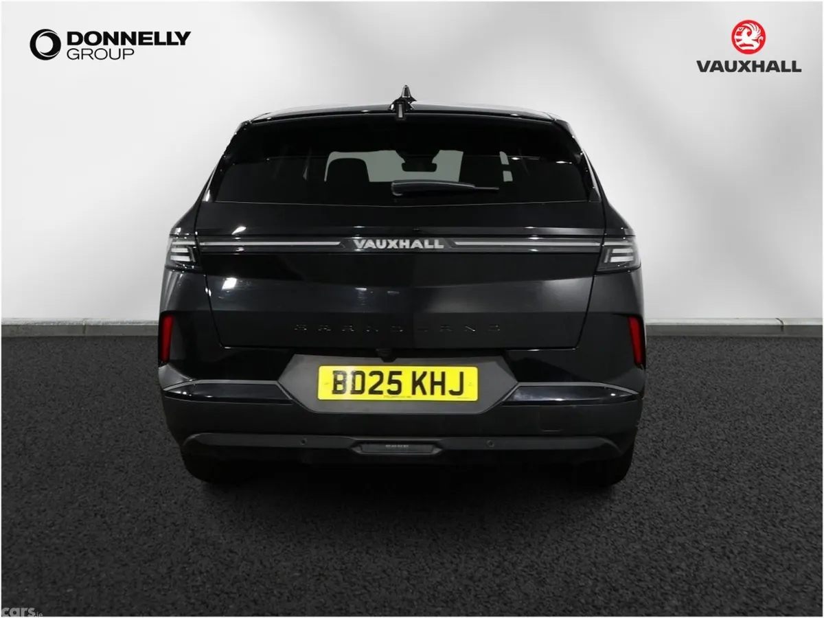 Vauxhall Grandland Hatchback, Petrol, 2025, Black