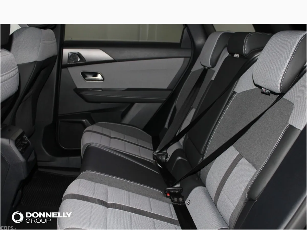 Vauxhall Grandland Hatchback, Petrol, 2025, Black