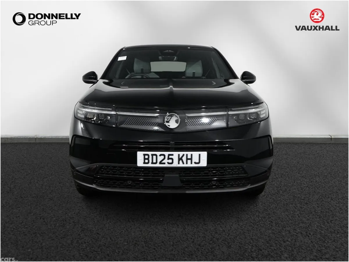 Vauxhall Grandland Hatchback, Petrol, 2025, Black