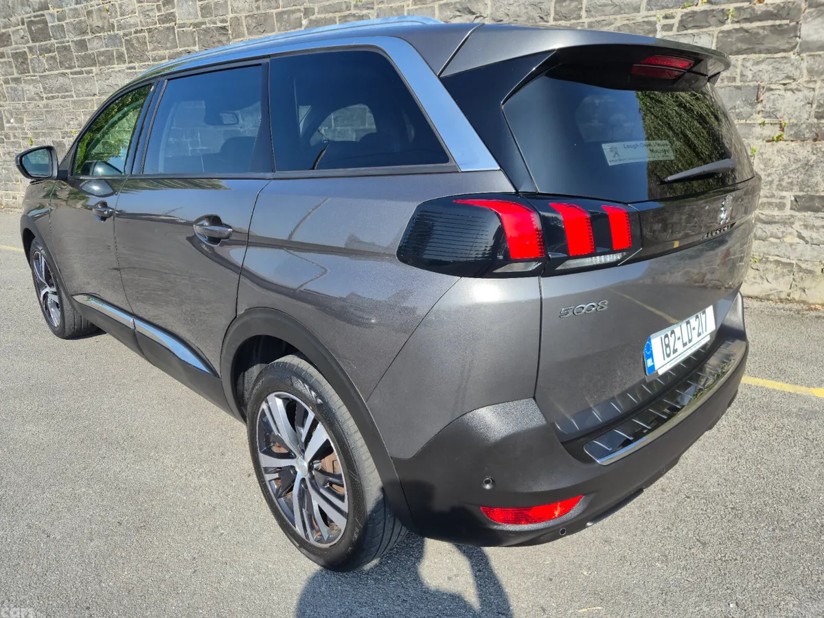 Peugeot 5008 MPV, Diesel, 2018, Grey
