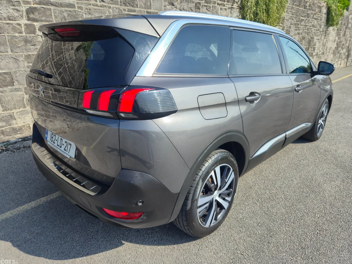 Peugeot 5008 MPV, Diesel, 2018, Grey