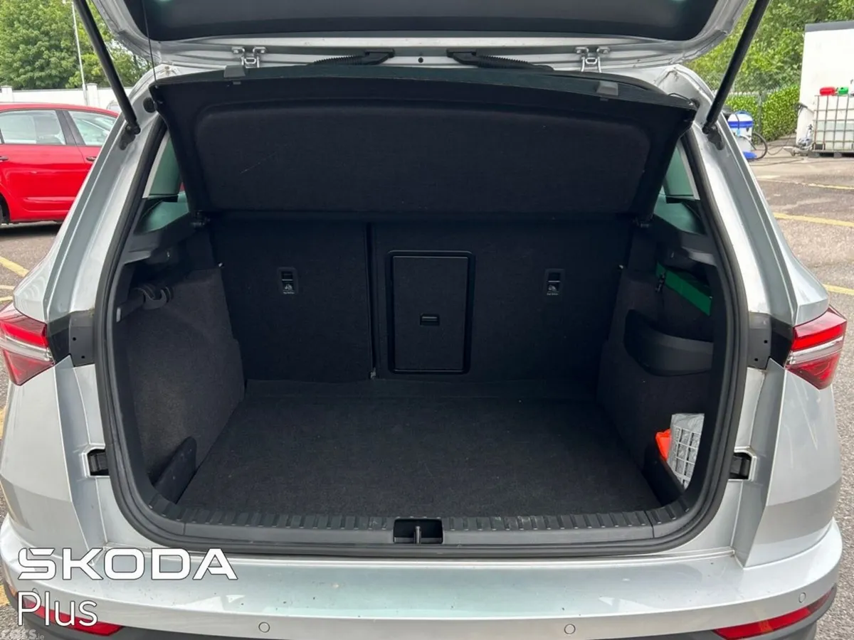 Skoda Karoq Estate, Petrol, 2024, Grey