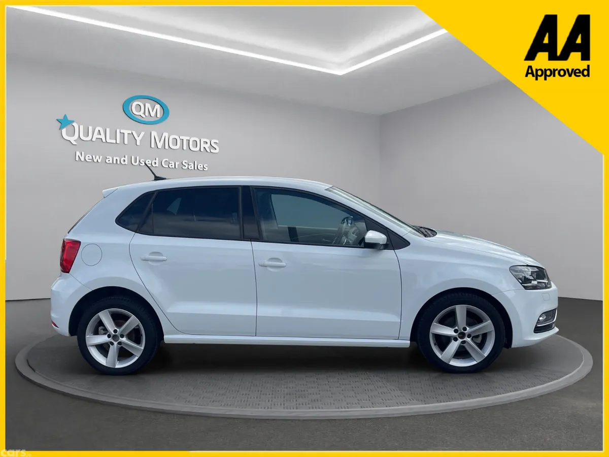 Volkswagen Polo Hatchback, Petrol, 2017, White