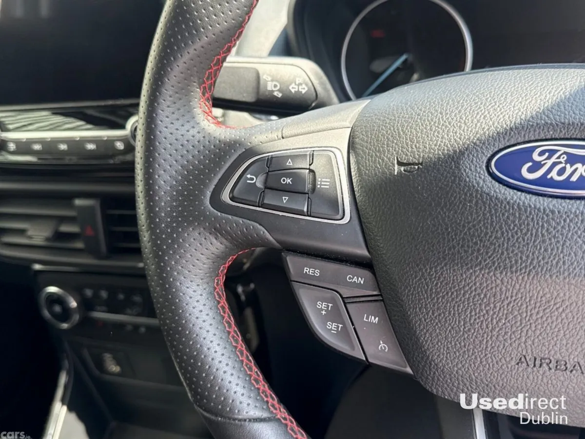 Ford EcoSport SUV, Petrol, 2023, Silver