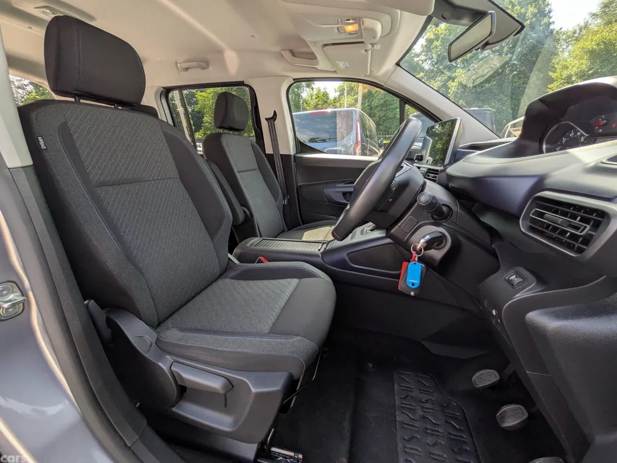 Peugeot Rifter MPV, Diesel, 2020, Grey