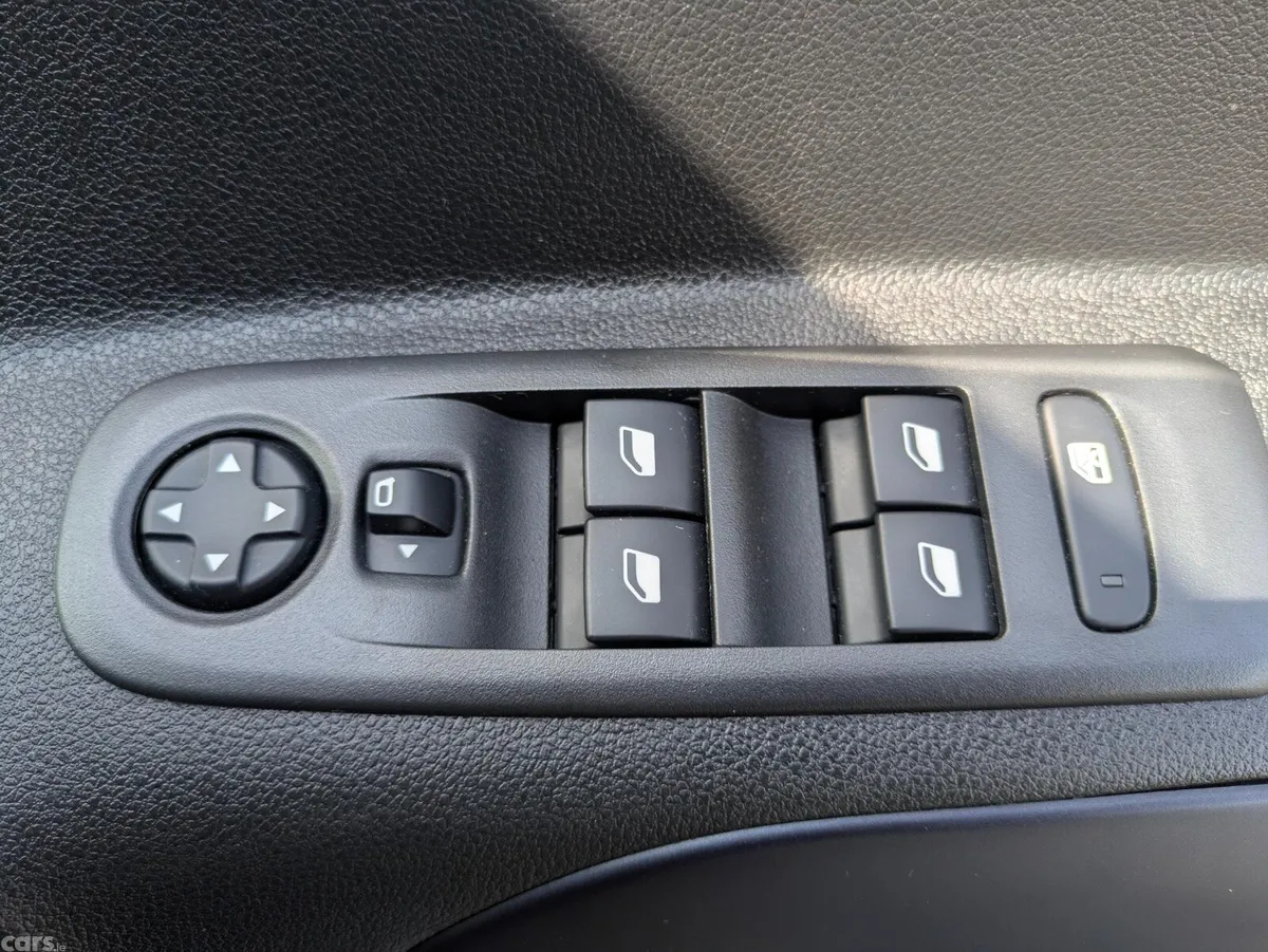Peugeot Rifter MPV, Diesel, 2020, Grey