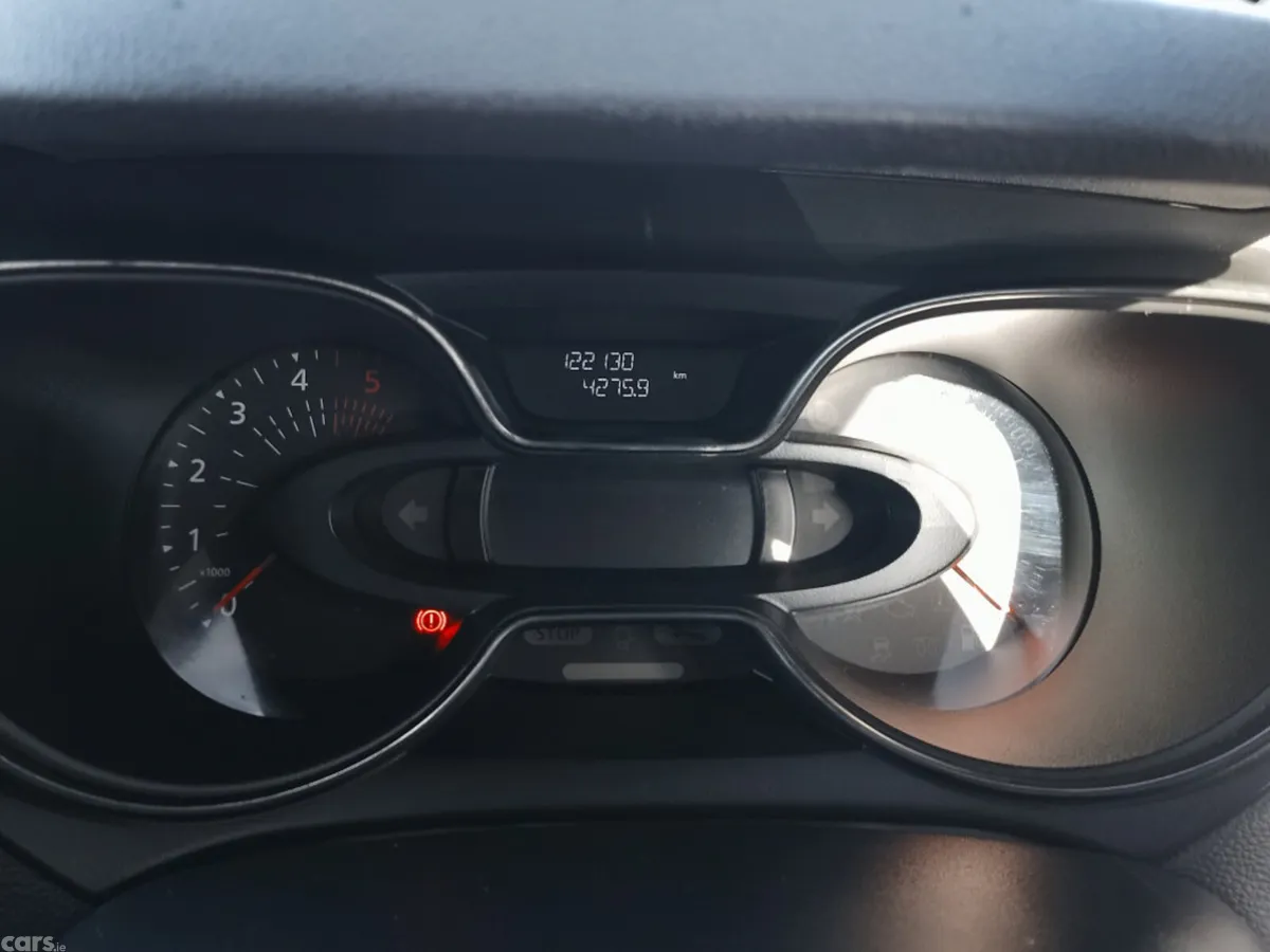 Renault Captur Hatchback, Diesel, 2019, Grey