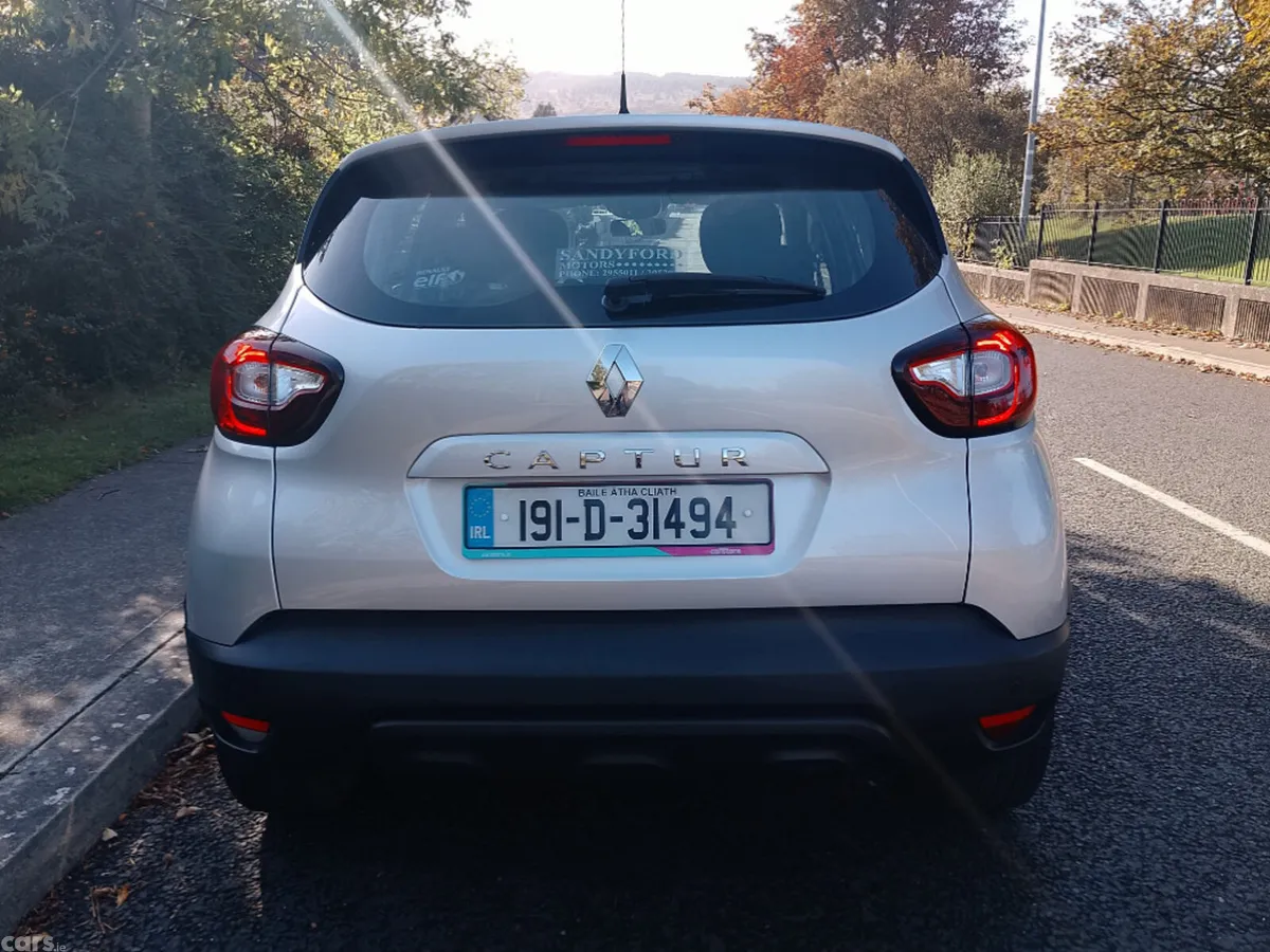 Renault Captur Hatchback, Diesel, 2019, Grey