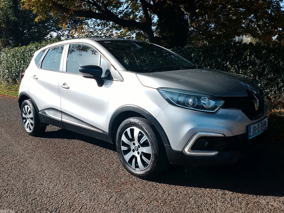 Renault Captur Hatchback, Diesel, 2019, Grey