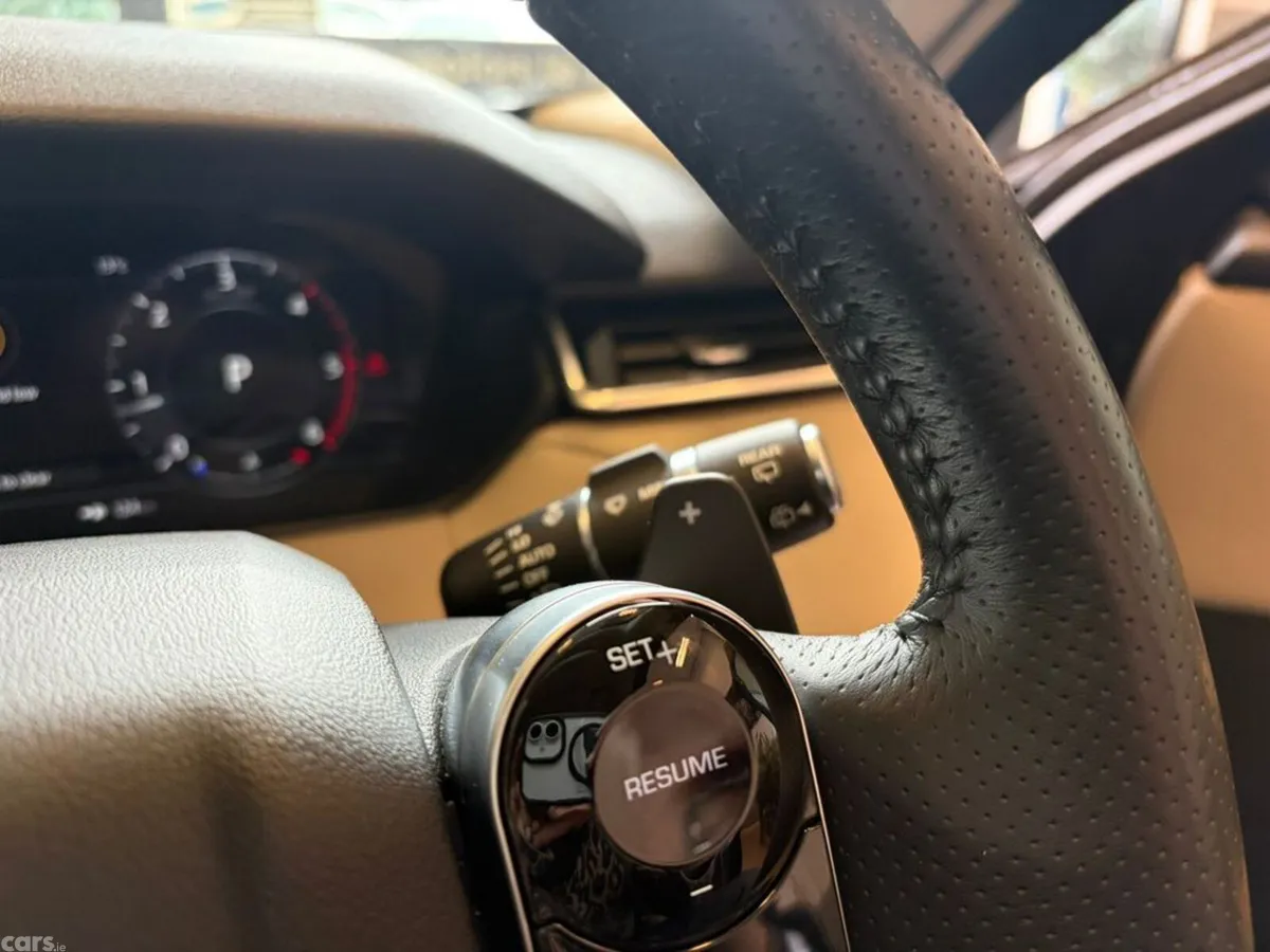 Land Rover Range Rover Velar SUV, Diesel, 2018, Grey