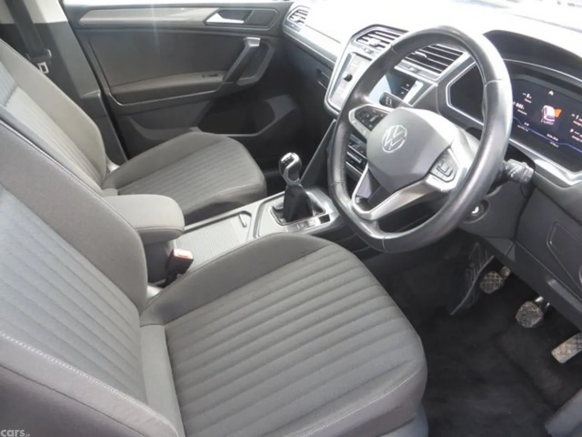 Volkswagen Tiguan Allspace Estate, Petrol, 2024, Black