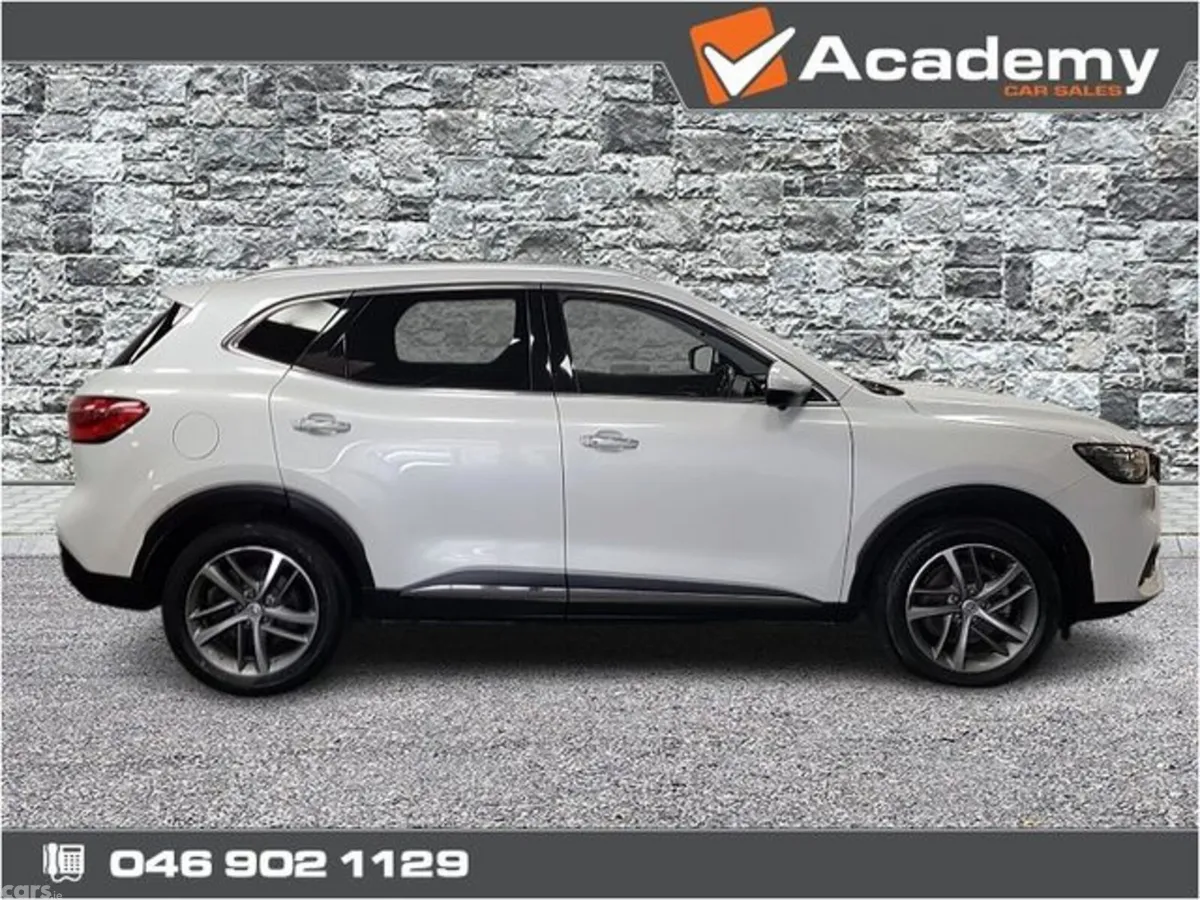 MG HS Hatchback, Petrol Plug-in Hybrid, 2023, White