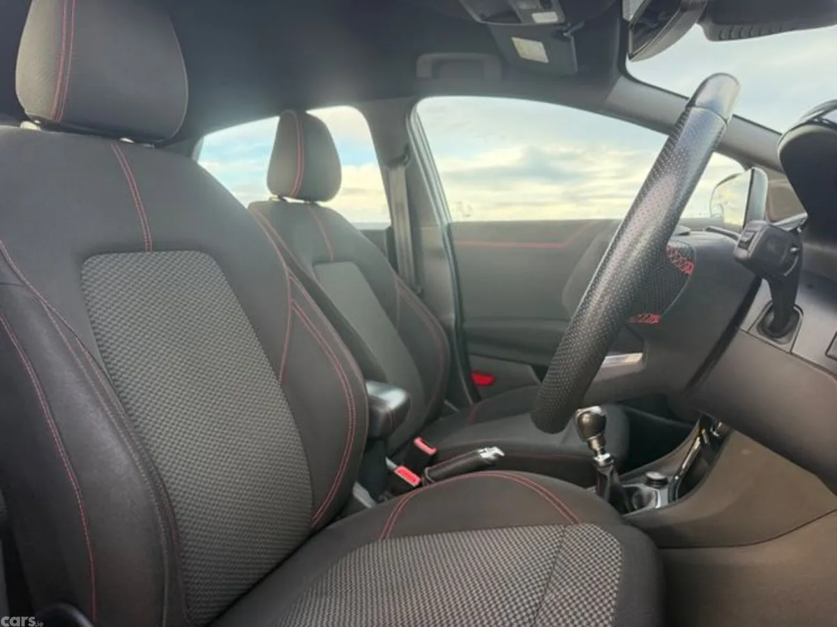 Ford Puma Hatchback, Petrol, 2022, Black