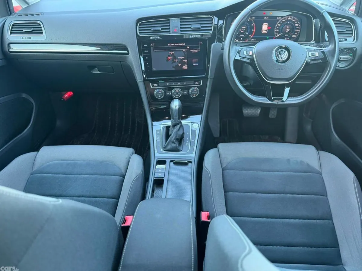 Volkswagen Golf Hatchback, Petrol, 2019, Silver