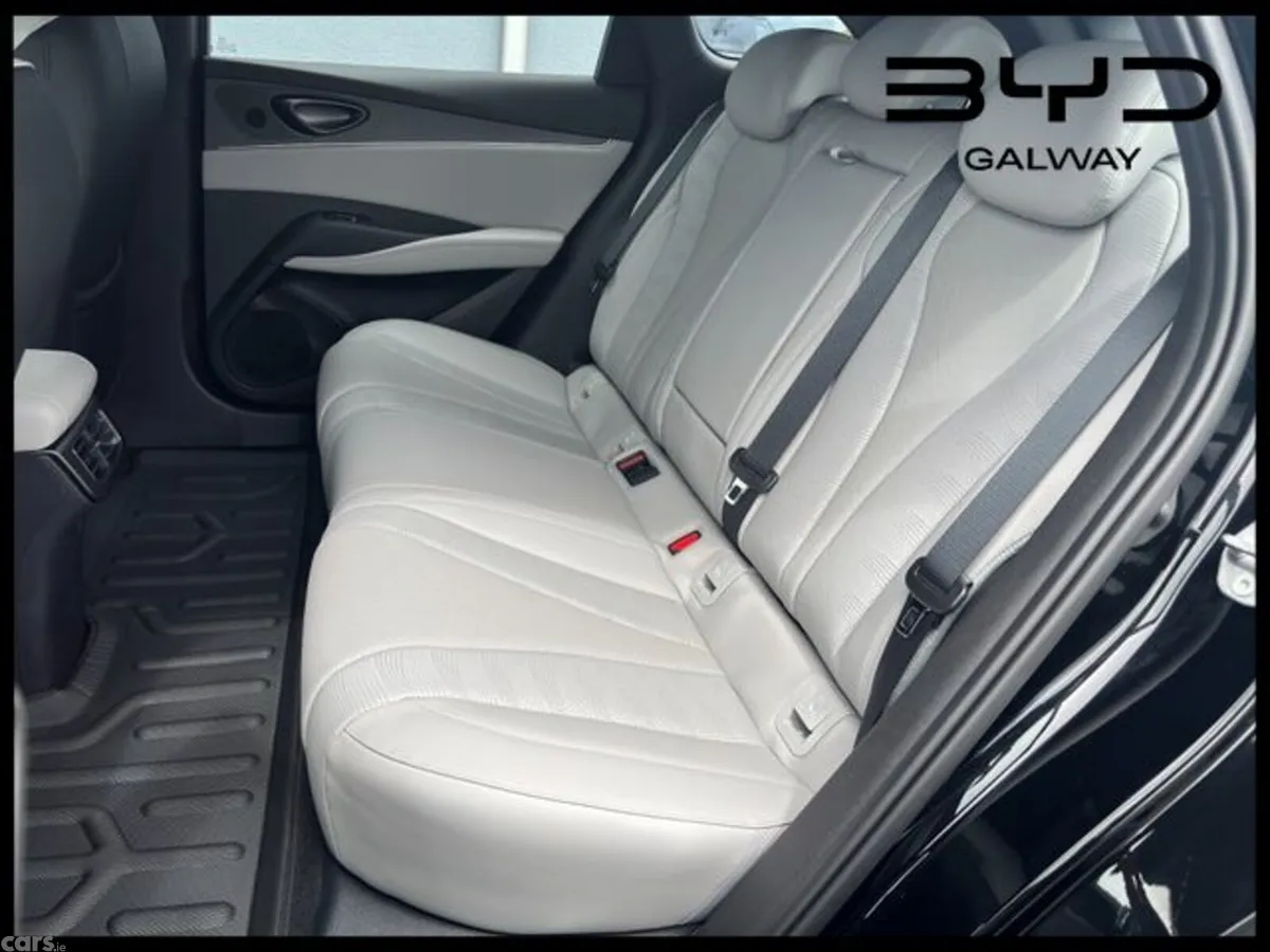 BYD Seal 6 Estate, Petrol Plug-in Hybrid, 2026, Black
