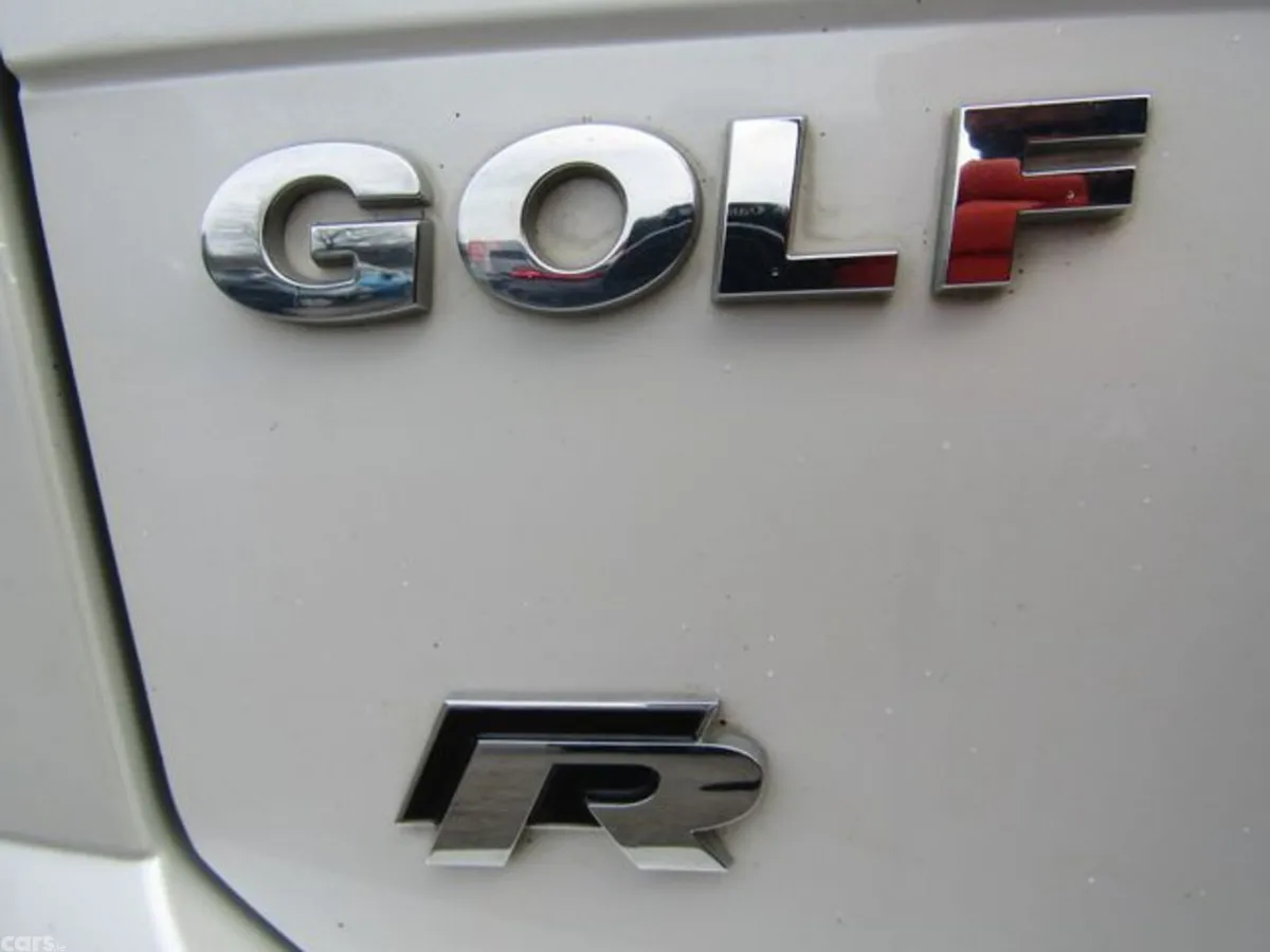 Volkswagen Golf Estate, Petrol, 2015, White