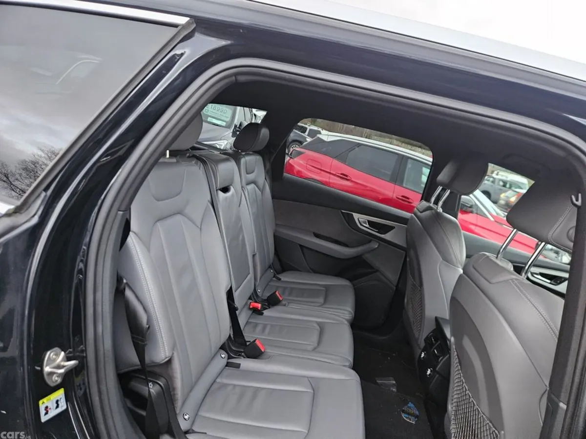 Audi Q7 SUV, Diesel, 2017, Blue