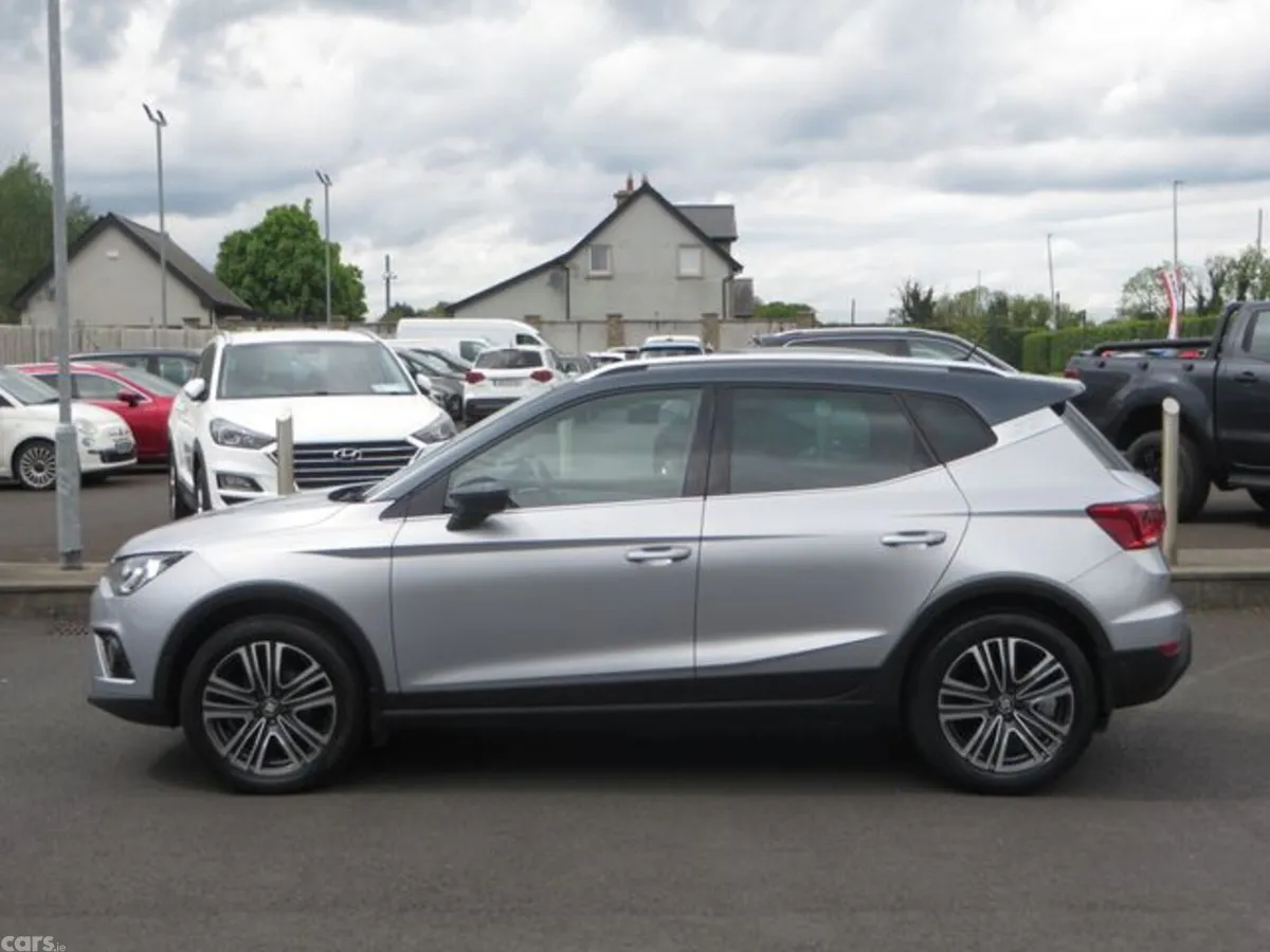 SEAT Arona Hatchback, Petrol, 2020, Grey