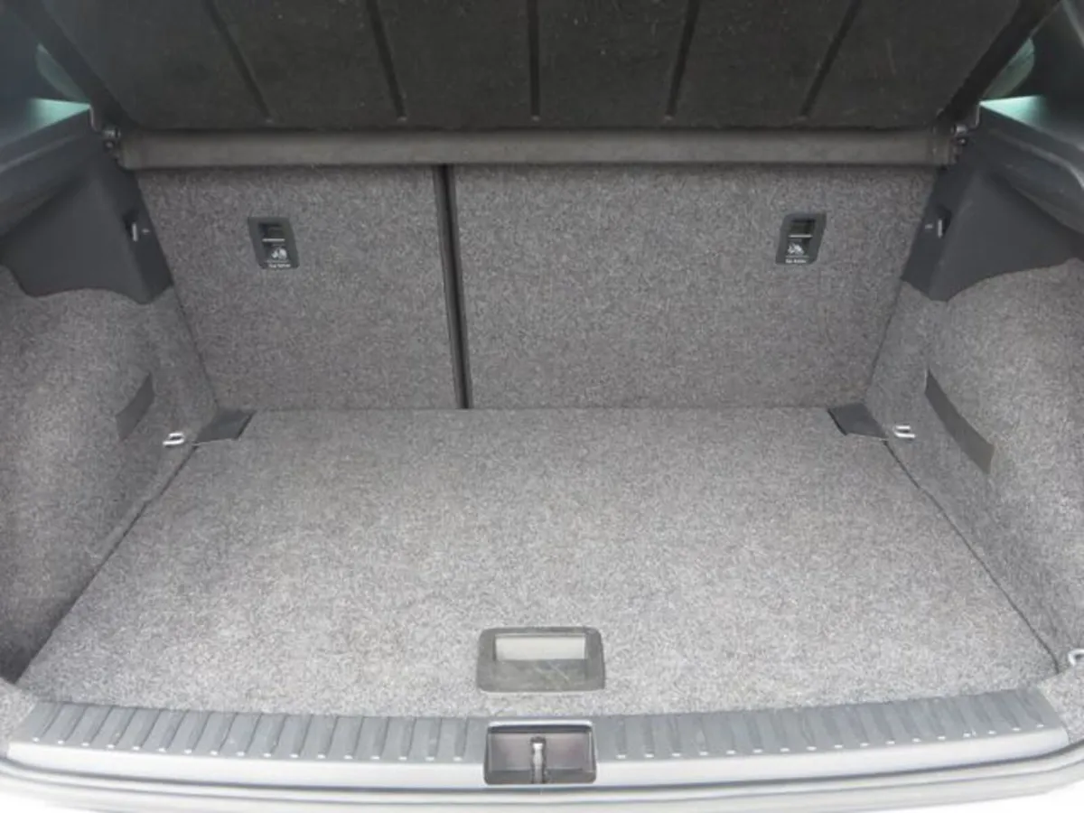 SEAT Arona Hatchback, Petrol, 2020, Grey