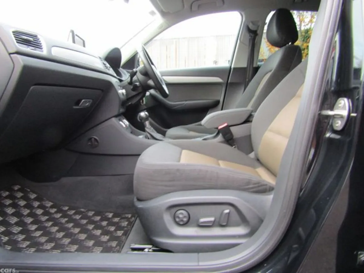 Audi Q3 SUV, Petrol, 2013, Black