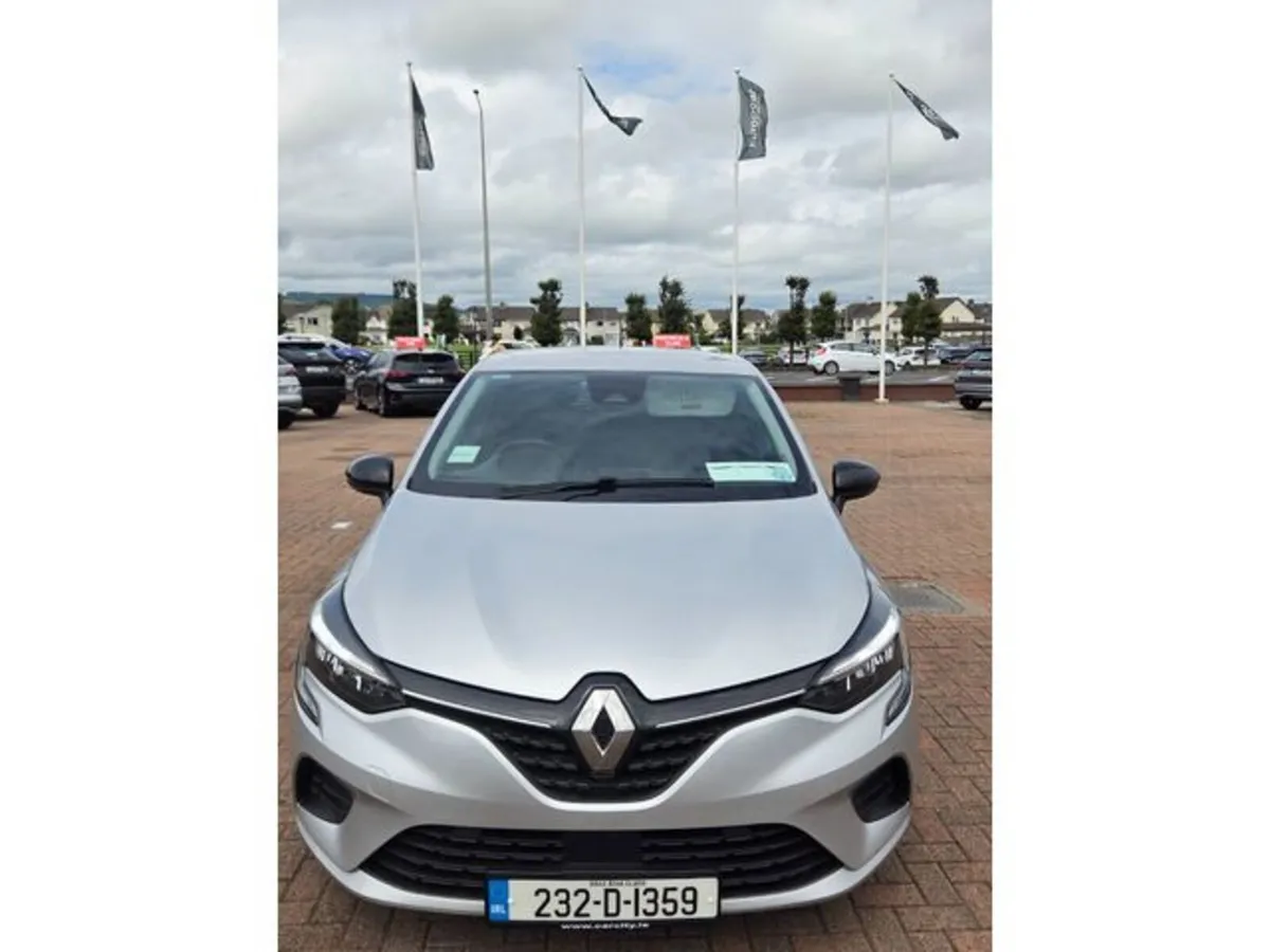Renault Clio Hatchback, Petrol, 2023, Grey