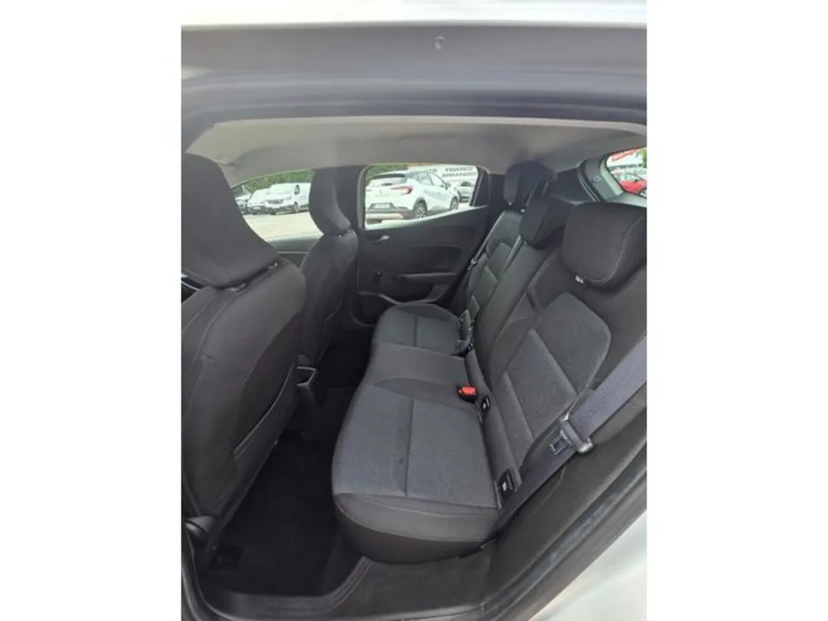 Renault Clio Hatchback, Petrol, 2023, Grey