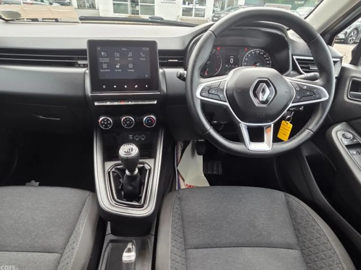 Renault Clio Hatchback, Petrol, 2023, Grey