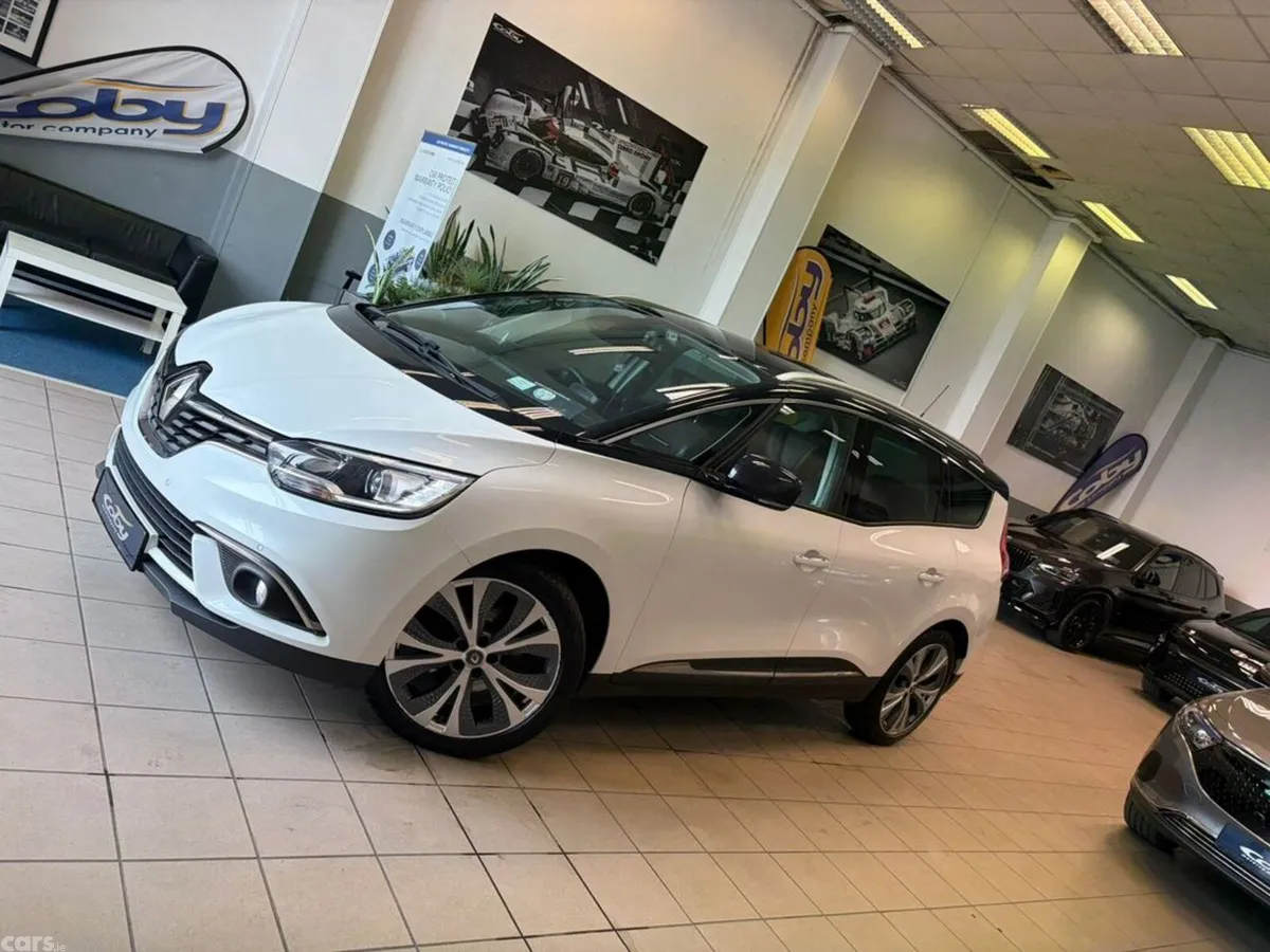 Renault Grand Scenic Hatchback, Petrol, 2019, White