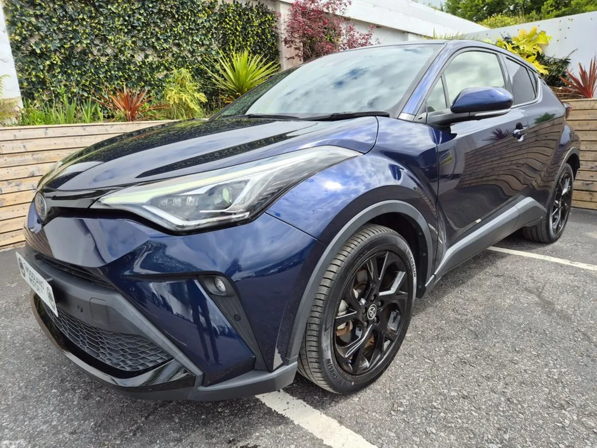 Toyota C-HR SUV, Petrol Hybrid, 2021, Blue