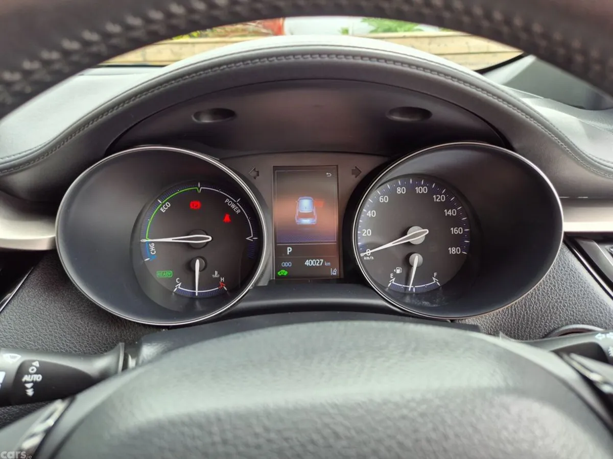 Toyota C-HR SUV, Petrol Hybrid, 2021, Blue
