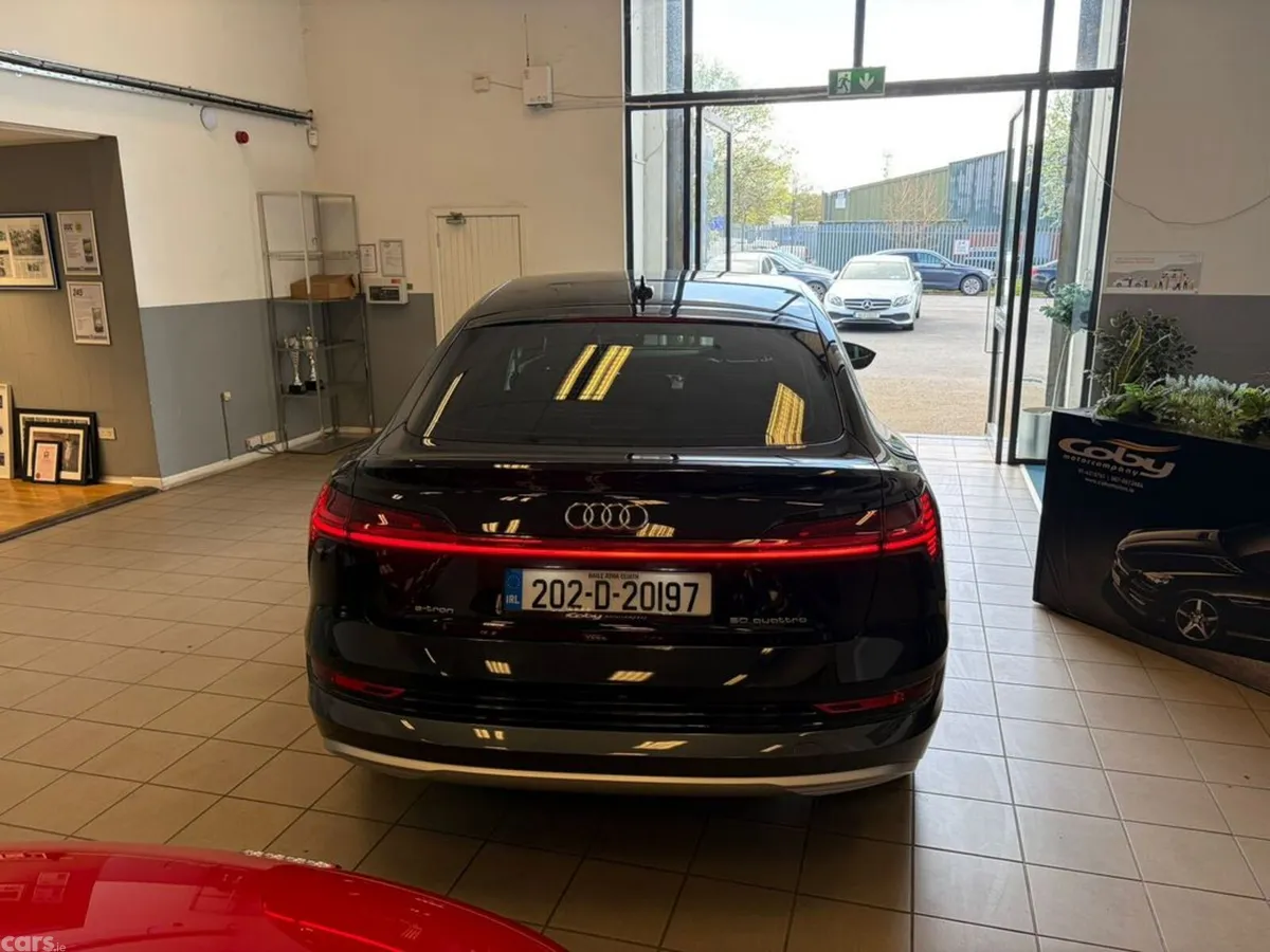 Audi e-tron SUV, Electric, 2020, Black