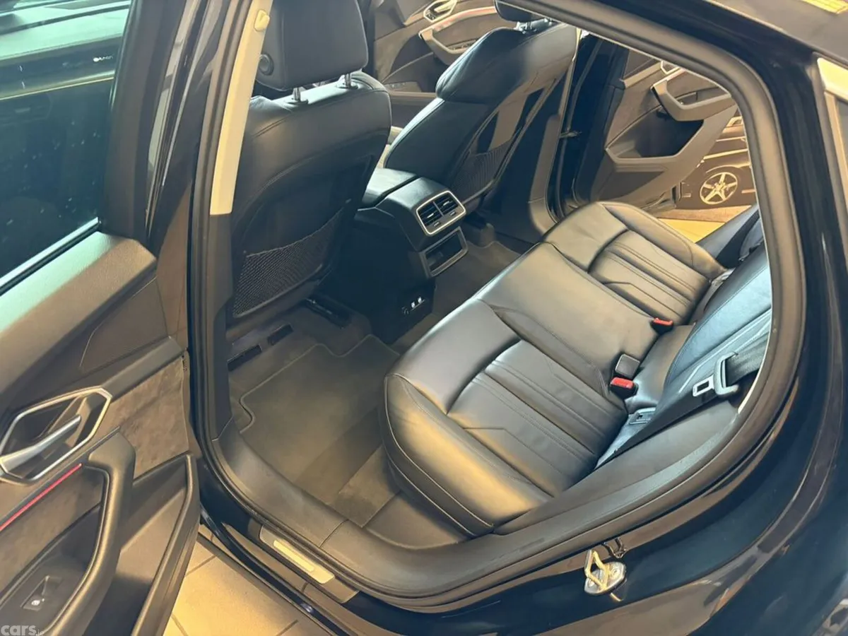 Audi e-tron SUV, Electric, 2020, Black