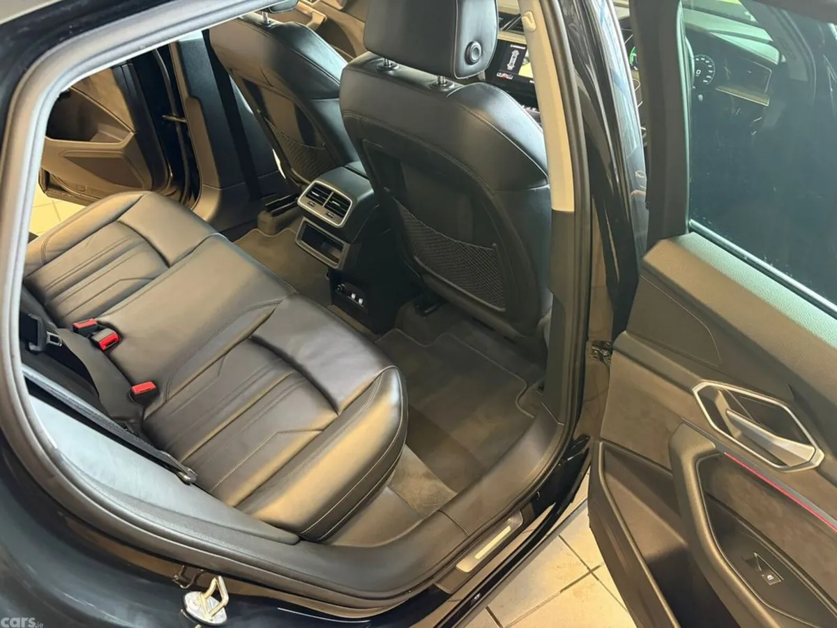Audi e-tron SUV, Electric, 2020, Black