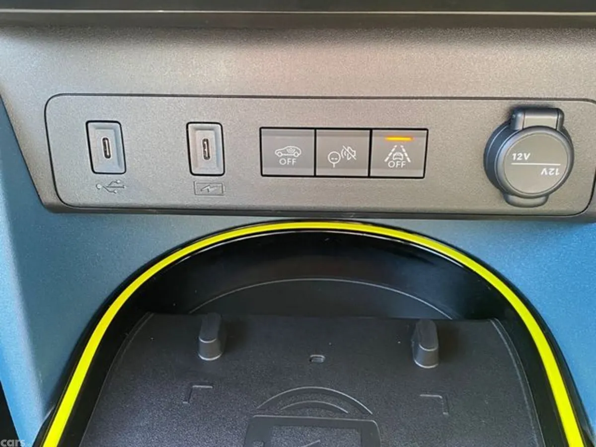 Fiat Grande Panda SUV, Petrol Hybrid, 2027, Blue