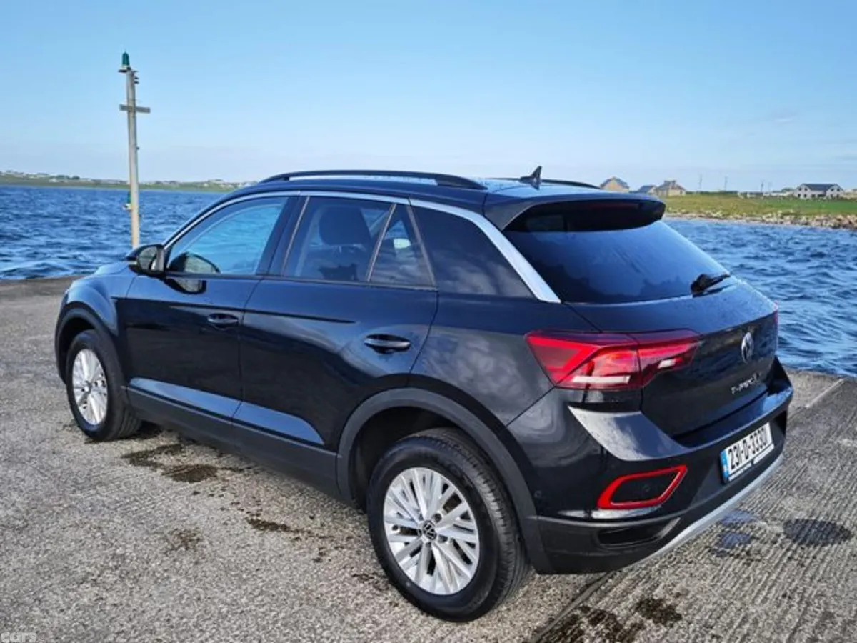 Volkswagen T-Roc Estate, Petrol, 2023, Black