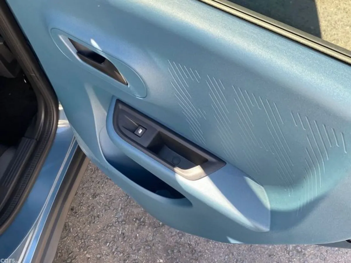 Fiat Grande Panda SUV, Petrol Hybrid, 2027, Blue